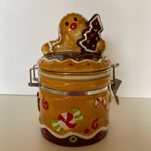 Gingerbread Canister w hinge lid NEW see pics - Picture 1 of 6